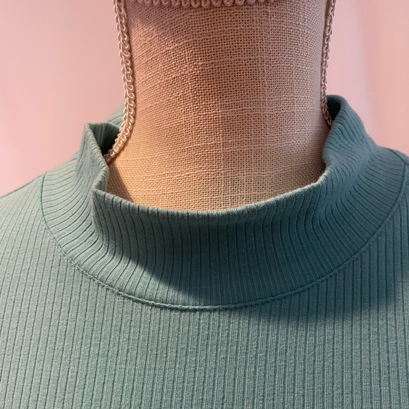 D & Co Denim + Company Sweater Size XL. NWOT - Picture 8 of 8